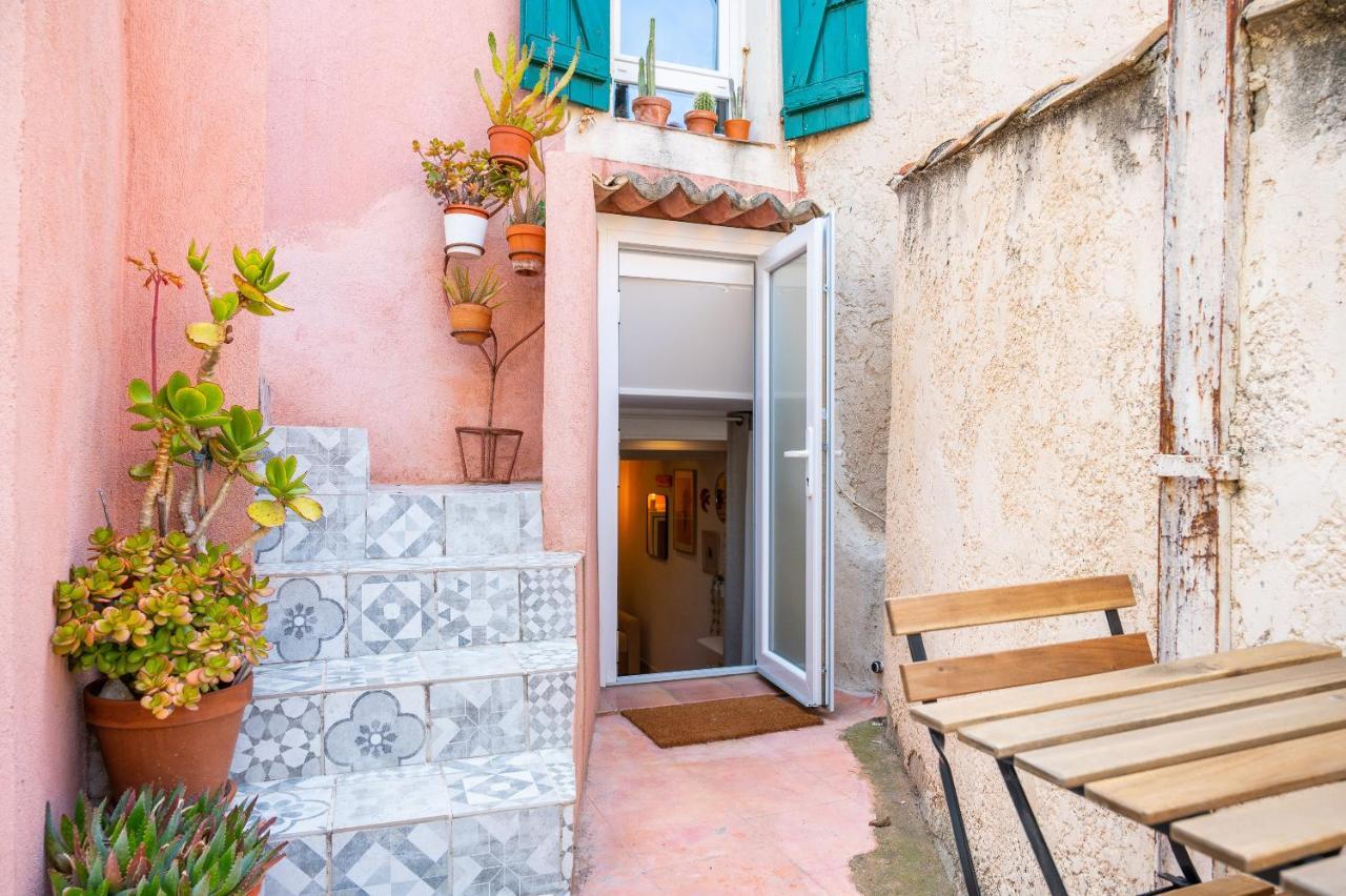 Exceptionnel, cocooning proche mer, petite terrasse- lesclésdenicole Carqueiranne Exterior foto